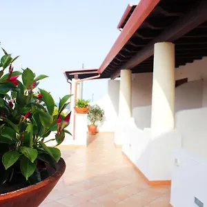 https://affittacamere-a-f-r-o-d-i-t-e.sicilyhotelsitaly.net